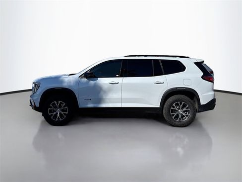 Used 2026 GMC Acadia AT4 w/ Super Cruise Package image 4