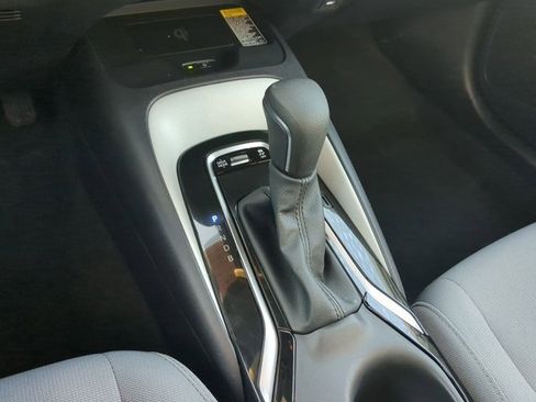 Certified 2025 Toyota Corolla SE w/ SE Premium Package image 14