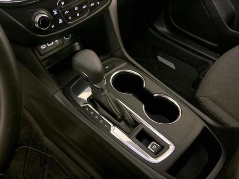 Used 2024 Chevrolet Equinox LT w/ LPO, Floor Liner Package image 17