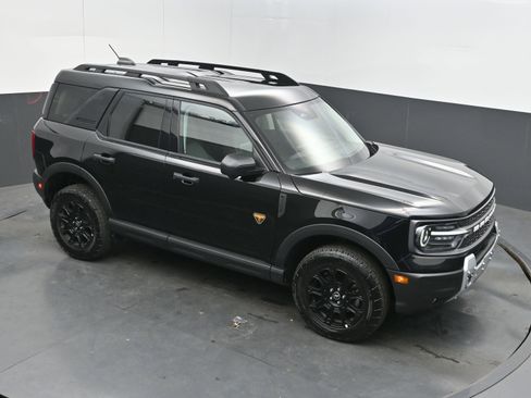 Used 2025 Ford Bronco Sport Badlands AWD/4WD image 28
