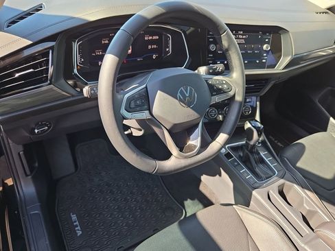 Used 2023 Volkswagen Jetta SEL image 14