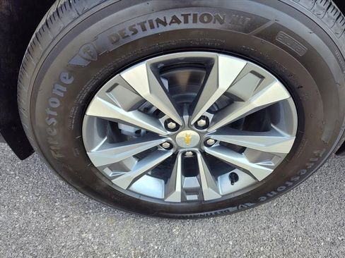 Used 2026 Chevrolet Equinox LT image 9