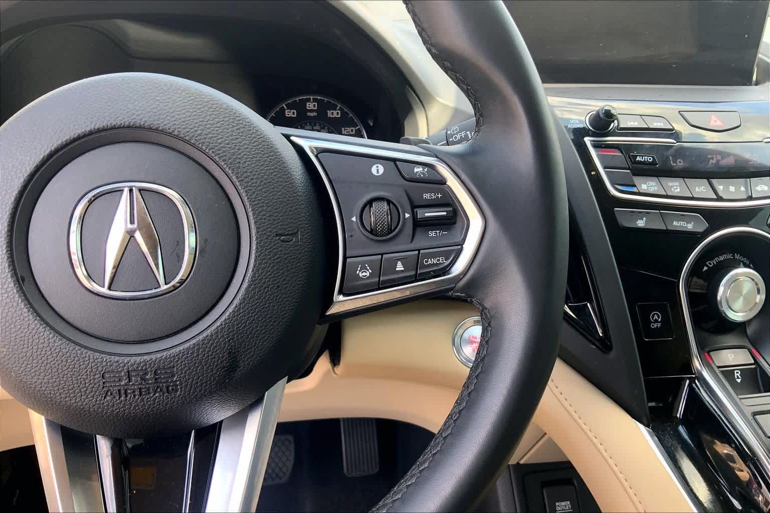 Used 2024 Acura RDX SH-AWD image 25