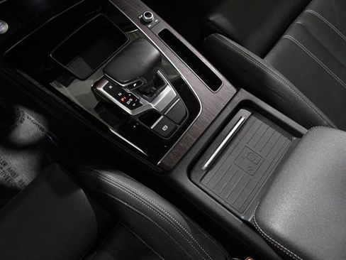 Used 2021 Audi Q5 Prestige image 15