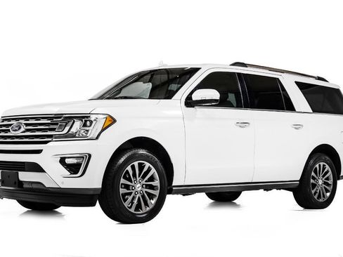 Used 2018 Ford Expedition Max Limited w/ Equipment Group 301A RWD image 2