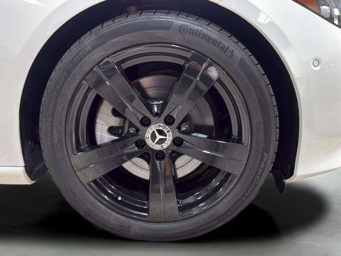 Used 2025 Mercedes-Benz C 300 4MATIC Sedan image 34