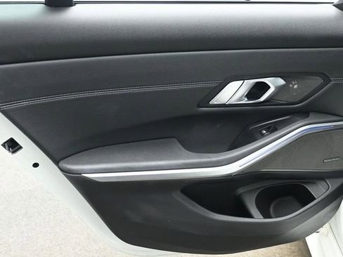 Used 2021 BMW 330i xDrive 330i xDrive w/ M Sport Package image 13