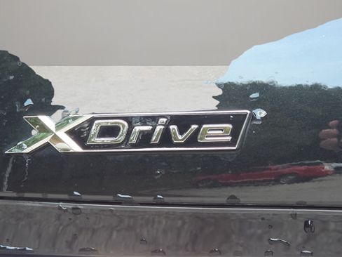 Used 2025 BMW 760i xDrive w/ Executive Package AWD/4WD image 64