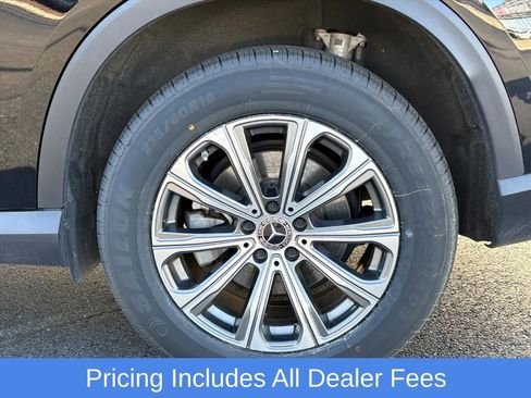 Used 2024 Mercedes-Benz GLC 300 4MATIC image 26