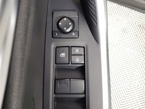 Used 2020 Toyota RAV4 XLE w/ XLE Grade Weather Package image 6