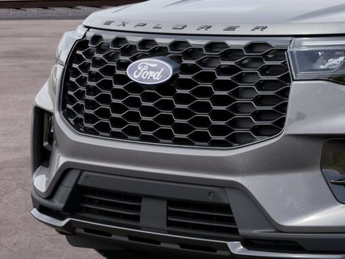 New 2027 Ford Explorer ST-Line AWD/4WD image 17