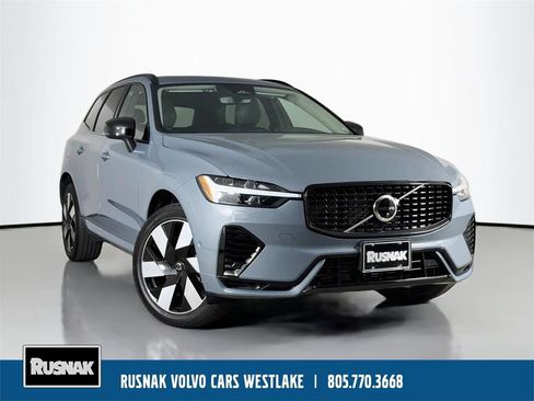 Certified 2023 Volvo XC60 T8 Plus AWD/4WD image 1
