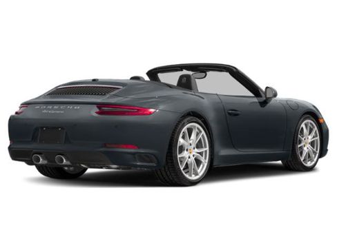 Used 2018 Porsche 911 Carrera 4 AWD/4WD image 2