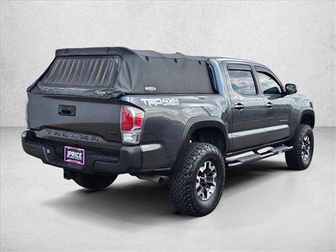 Used 2021 Toyota Tacoma TRD Off-Road AWD/4WD image 5