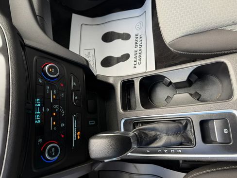 Used 2019 Ford Escape SE AWD/4WD image 25