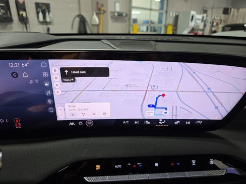 New 2026 Buick Enclave Preferred w/ Power Package image 25