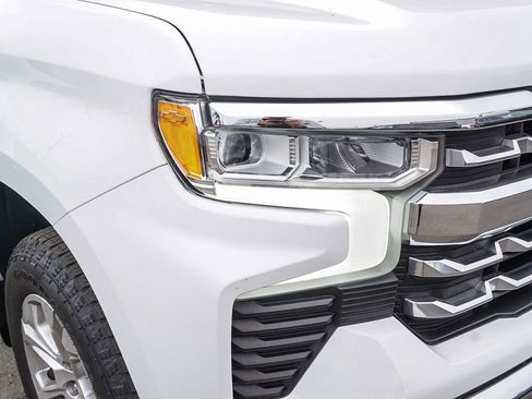 Used 2023 Chevrolet Silverado 1500 LTZ w/ LTZ Premium Package AWD/4WD image 10