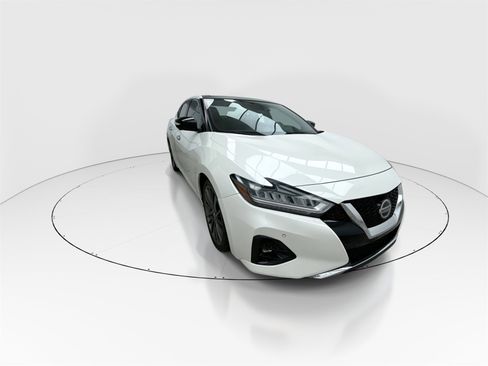 Used 2019 Nissan Maxima Platinum w/ Reserve Package image 2