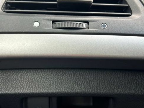 Used 2012 Honda Accord EX-L image 18