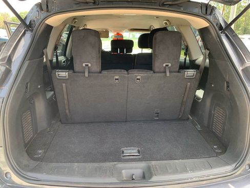 Used 2014 Nissan Pathfinder S FWD image 24