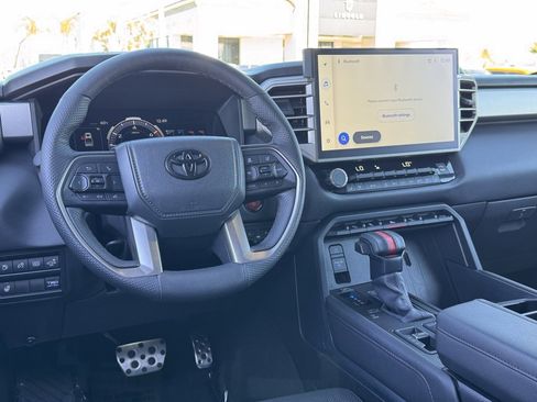 Used 2025 Toyota Tundra Limited image 28