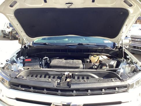 Used 2021 Chevrolet Silverado 1500 RST AWD/4WD image 17