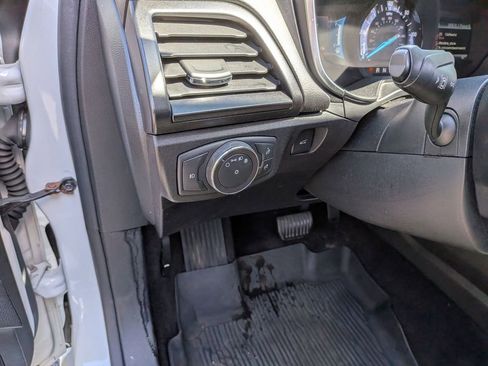 Used 2019 Ford Fusion Titanium FWD image 17