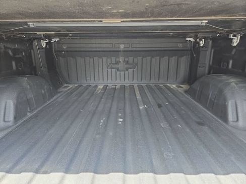 Used 2022 Chevrolet Silverado 1500 RST AWD/4WD image 34
