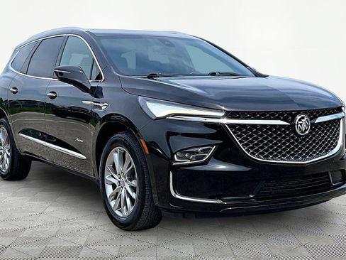 Used 2023 Buick Enclave Avenir w/ Avenir Technology Package AWD/4WD image 12