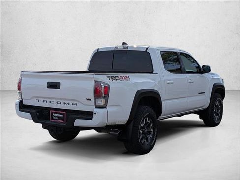 Used 2021 Toyota Tacoma TRD Off-Road w/ Technology Package AWD/4WD image 5