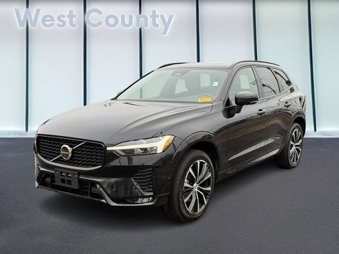 Certified 2025 Volvo XC60 B5 Plus image 9