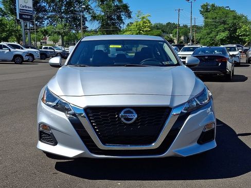 Used 2020 Nissan Altima 2.5 S FWD image 2