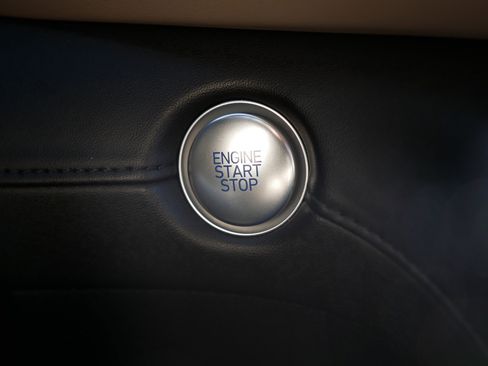 Certified 2023 Hyundai Santa Fe Limited w/ Cargo Package image 29