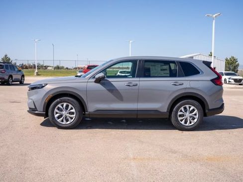 Used 2024 Honda CR-V LX image 4