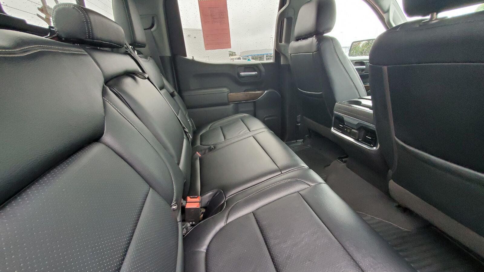 Used 2020 GMC Sierra 1500 Elevation w/ Elevation Value Package AWD/4WD image 6