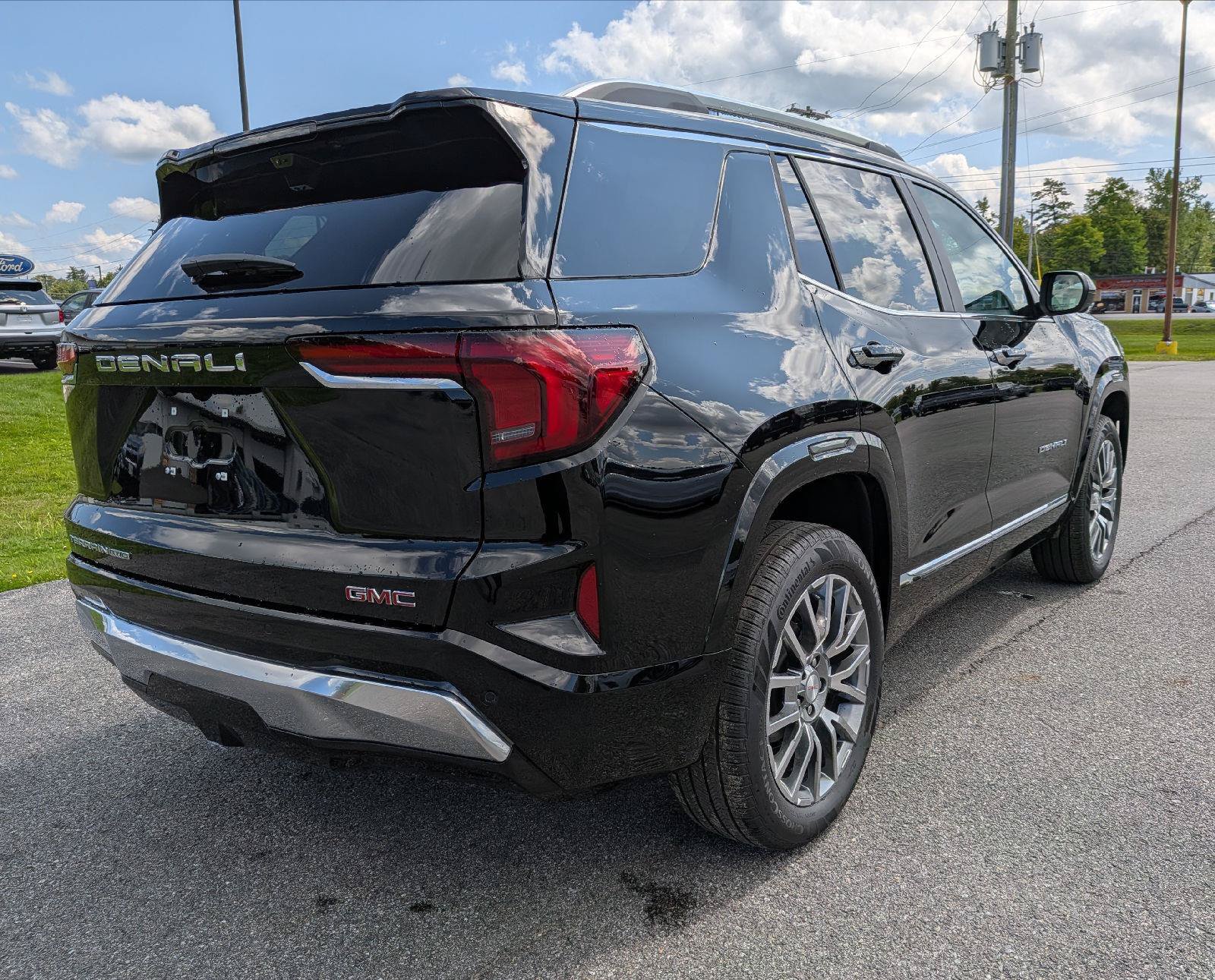 New 2027 GMC Terrain Denali AWD/4WD image 8