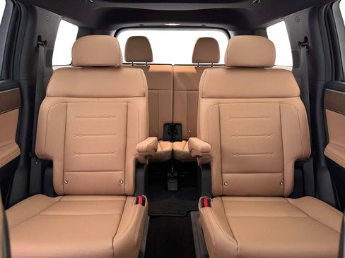New 2026 Hyundai Santa Fe Limited FWD image 16