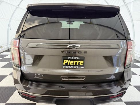Used 2021 Chevrolet Tahoe Z71 image 3
