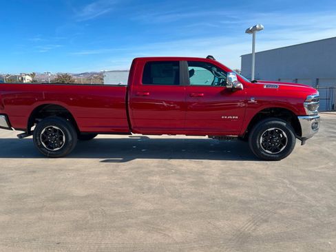 New 2026 RAM 3500 Laramie AWD/4WD image 6