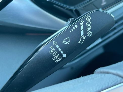 Used 2021 Volkswagen ID.4 Pro S image 26