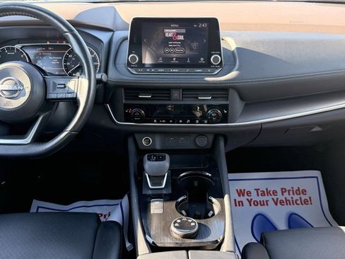 Certified 2023 Nissan Rogue SV w/ SV Premium B Package image 28