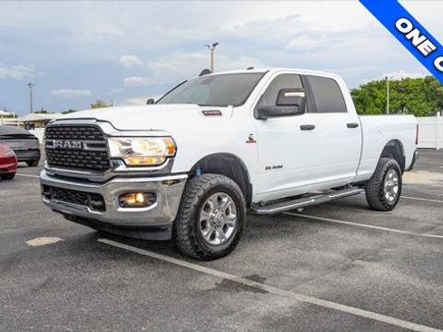 Used 2024 RAM 2500 Big Horn w/ Off Road Package AWD/4WD image 2