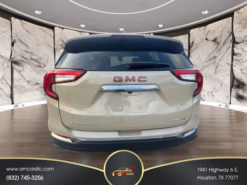 Used 2022 GMC Terrain AT4 w/ LPO, Floor Liner Package AWD/4WD image 3