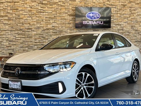 Used 2024 Volkswagen Jetta Sport FWD image 1