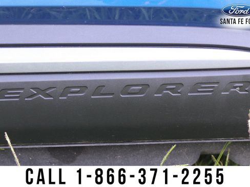 Used 2022 Ford Explorer XLT w/ Equipment Group 202A image 13