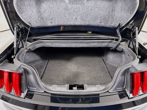 Used 2021 Ford Mustang Premium RWD image 24
