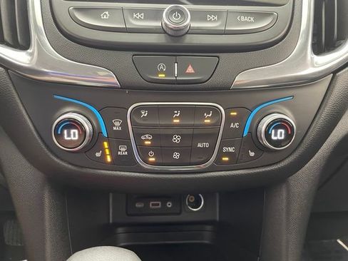 Certified 2022 Chevrolet Equinox LT AWD/4WD image 7