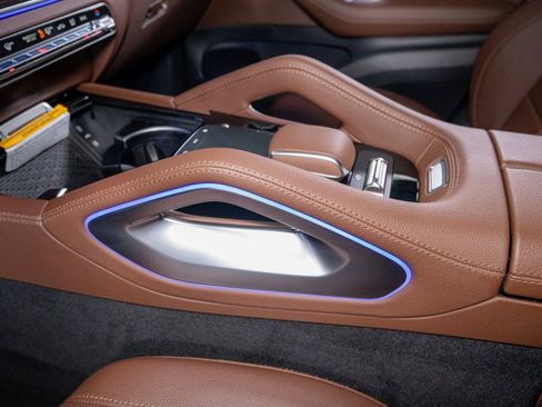 New 2025 Mercedes-Benz GLS 450 4MATIC image 21