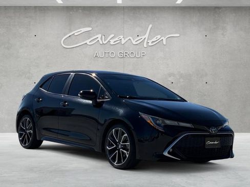 Used 2022 Toyota Corolla XSE image 2