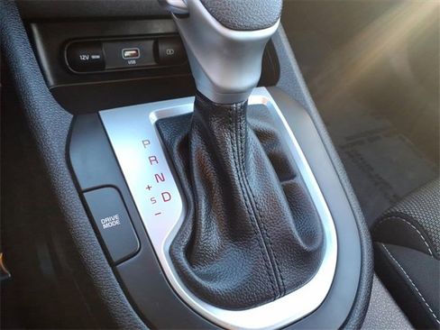 Used 2024 Kia Forte LXS image 20